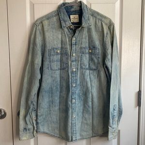 American Eagle Button Down Long Sleeve Shirt Size Medium